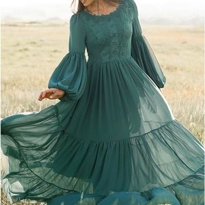 Joyfolie women’s size M dark green long Marjorie dress new tags never worn
